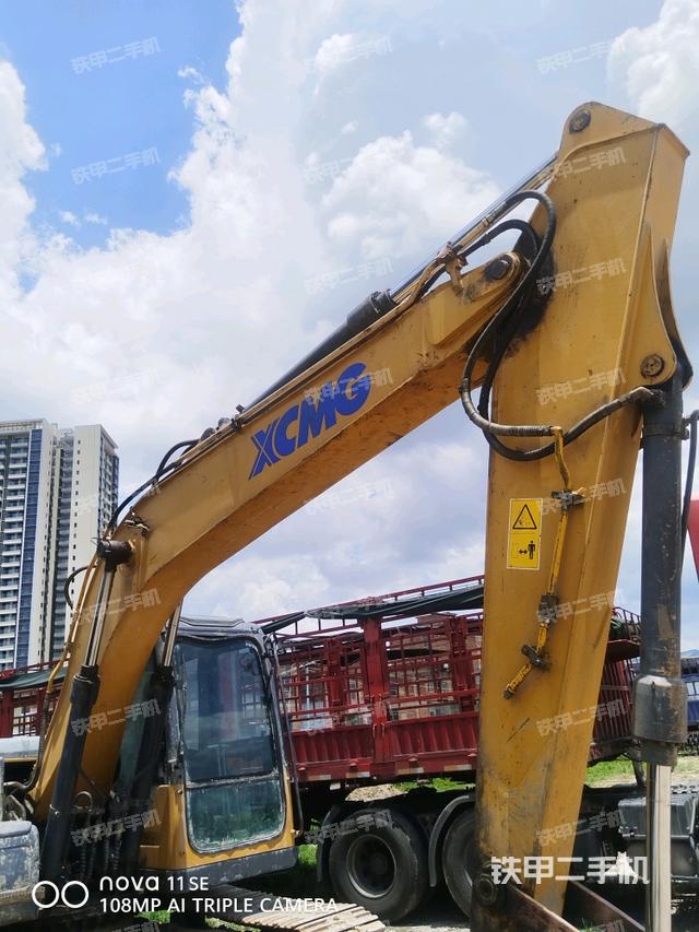 大臂整体 右侧（工作和回转装置）