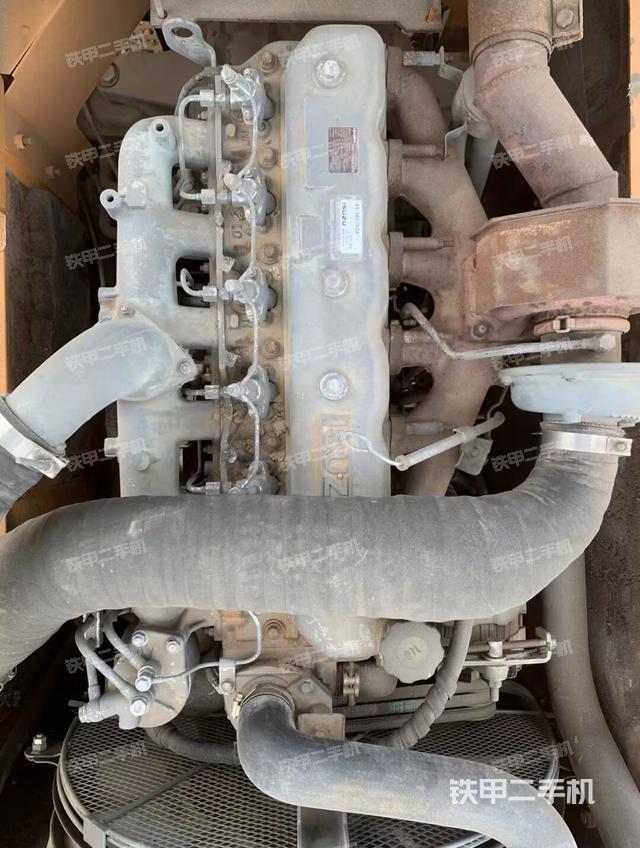 发动机整体俯视（整机外观）