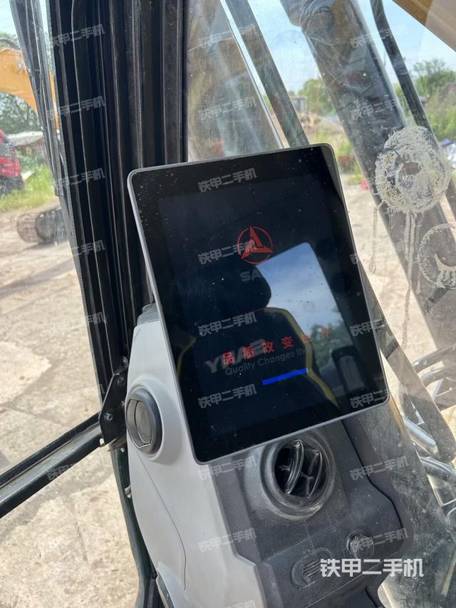 显示屏 （驾驶室部分）