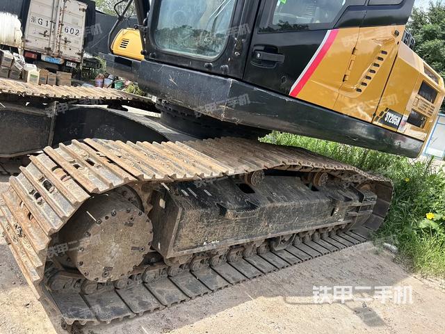 右侧履带整体（行走机构）