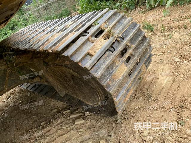 左側(cè)行走馬達(dá)蓋板（行走機(jī)構(gòu)）