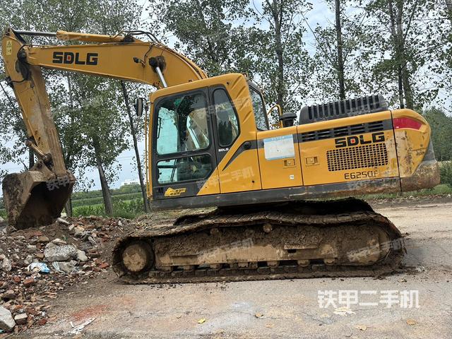 單側(cè)履帶整體（整機外觀）