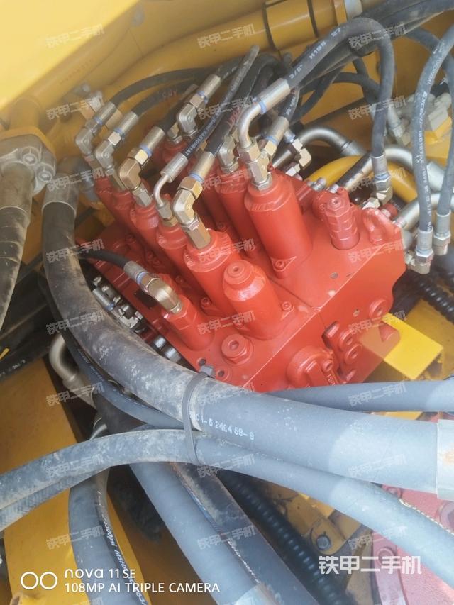 分配閥（上車部件）