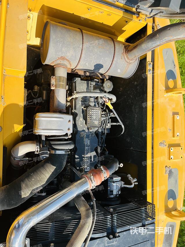 發(fā)動機整體俯視（整機外觀）