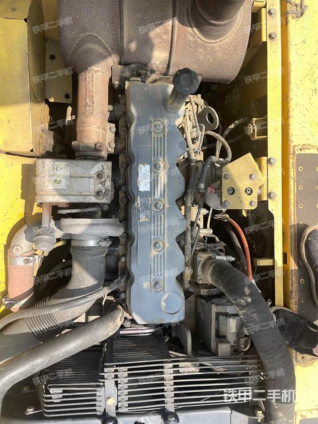 发动机整体俯视（整机外观）