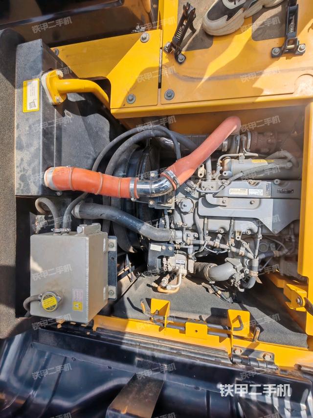 发动机整体俯视（整机外观）