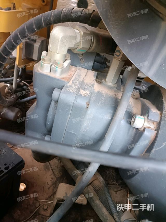 液压泵室（大件舱室）