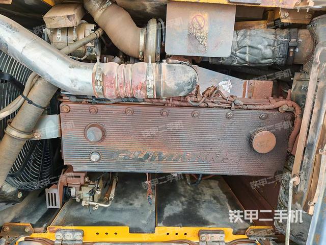 发动机整体俯视（整机外观）