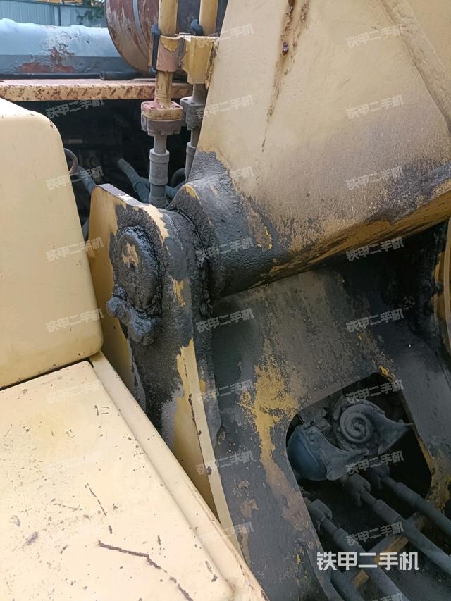 大臂根部 斜视（工作和回转装置）