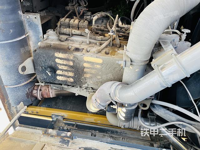 發(fā)動(dòng)機(jī)整體俯視(整機(jī)外觀) 發(fā)動(dòng)機(jī)整體俯視(整機(jī)外觀)