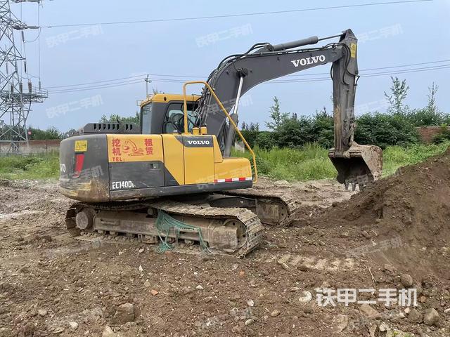 整机右后45°（整机外观）