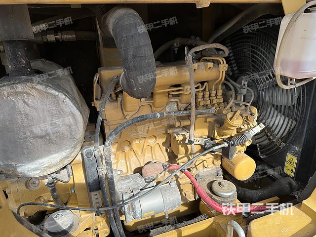 發(fā)動(dòng)機(jī)整體俯視（整機(jī)外觀）