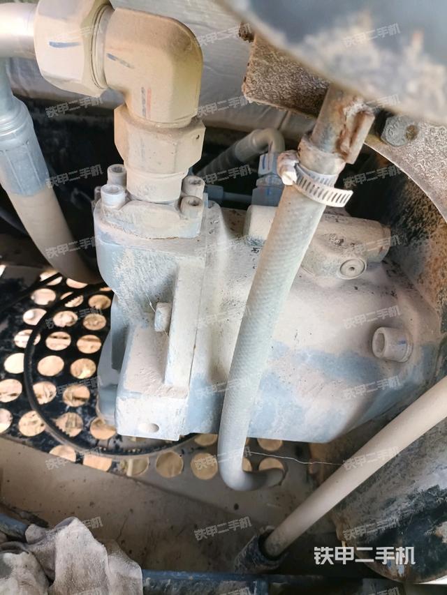 液压泵室（大件舱室）