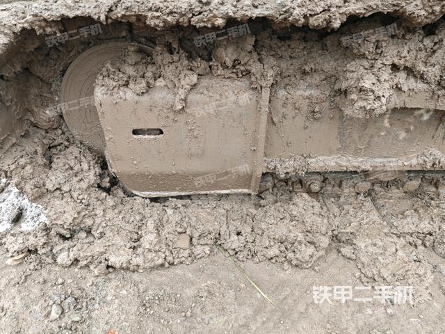 左導(dǎo)向輪（行走機(jī)構(gòu)）