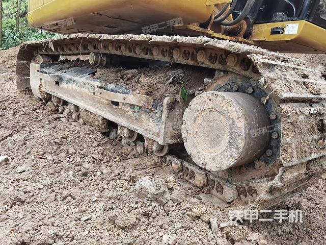 右側(cè)履帶整體（行走機(jī)構(gòu)）