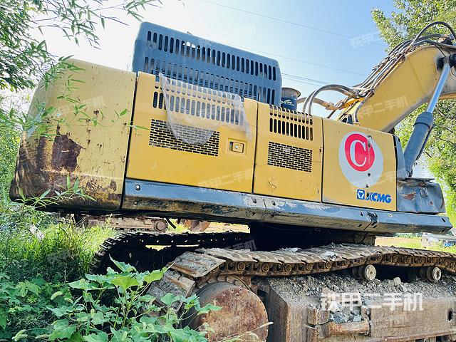 整機(jī)右后45°(整機(jī)外觀) 整機(jī)右后45°(整機(jī)外觀)