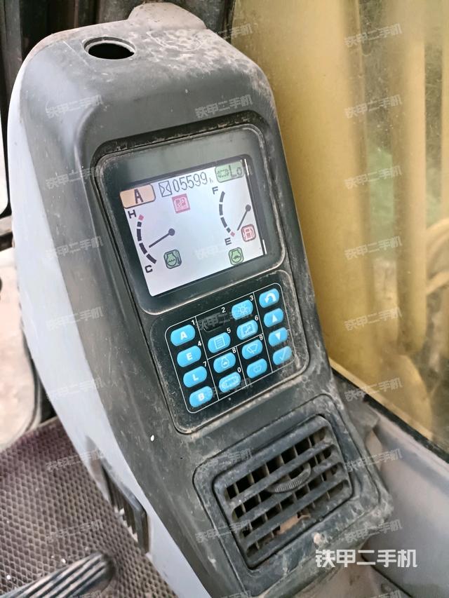 显示屏 （驾驶室部分）