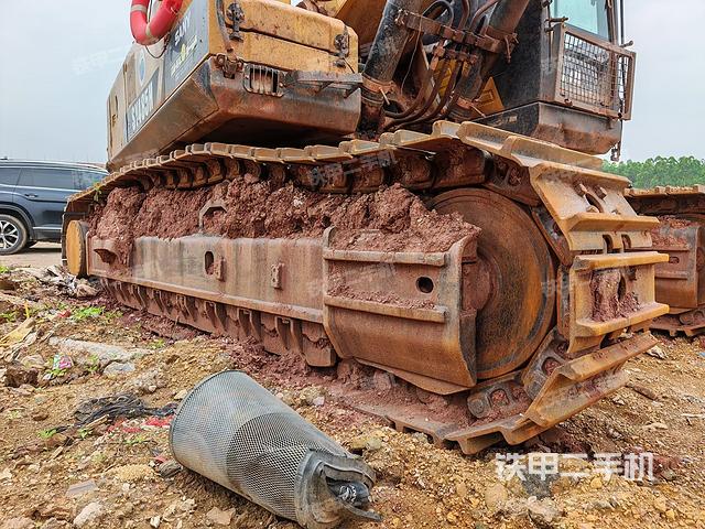 单侧履带整体（整机外观）