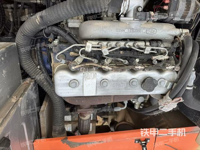 發(fā)動機(jī)整體俯視（整機(jī)外觀）