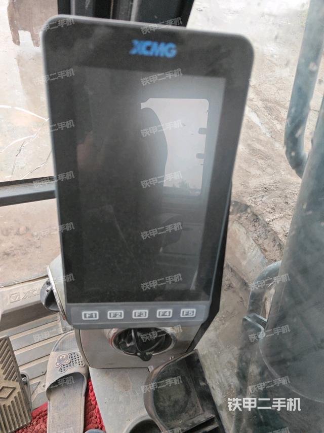 顯示屏?（駕駛室部分）