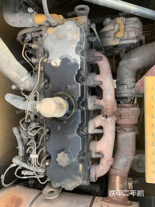 發(fā)動(dòng)機(jī)整體俯視（整機(jī)外觀）