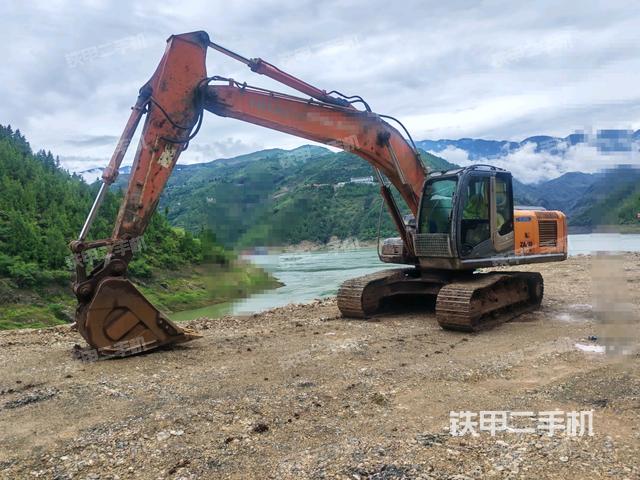 日立ZX210H-3挖掘机