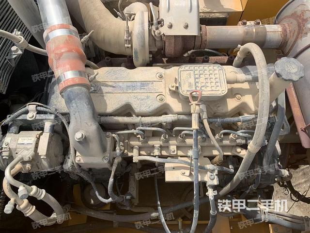 发动机整体俯视（整机外观）