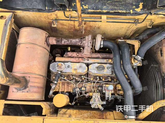 发动机整体俯视（整机外观）