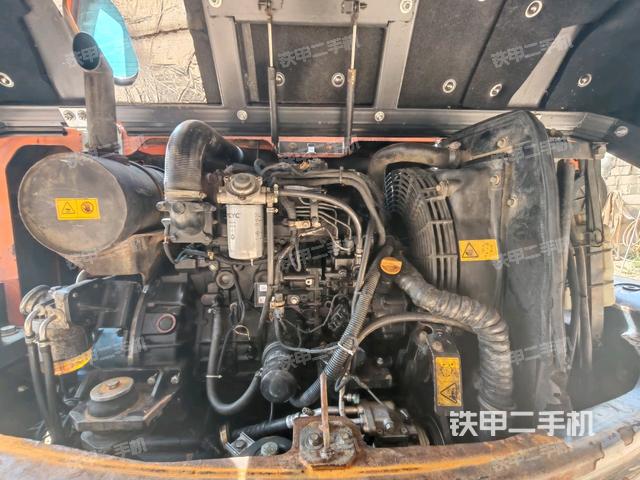 发动机整体俯视（整机外观）