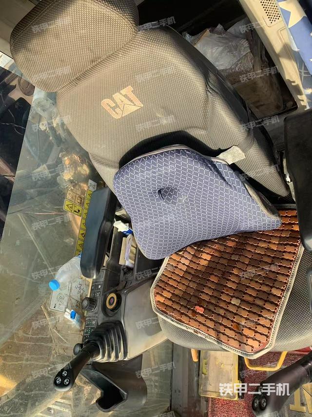 駕駛室整體（整機(jī)外觀）