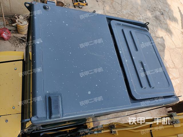 駕駛室頂部（整機(jī)外觀）