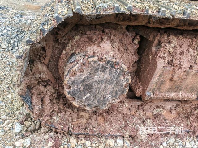 左驱动轮（行走机构）