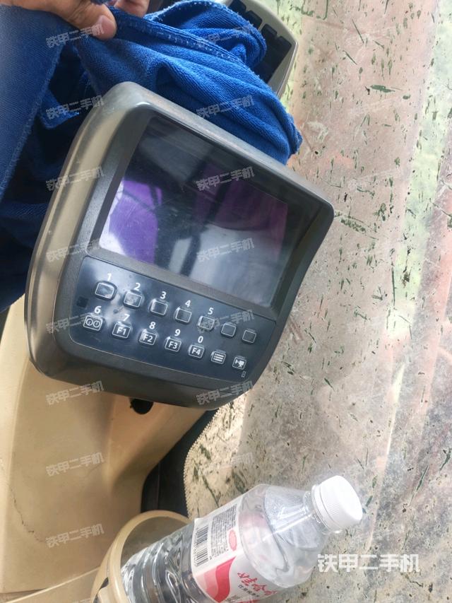 显示屏 （驾驶室部分）