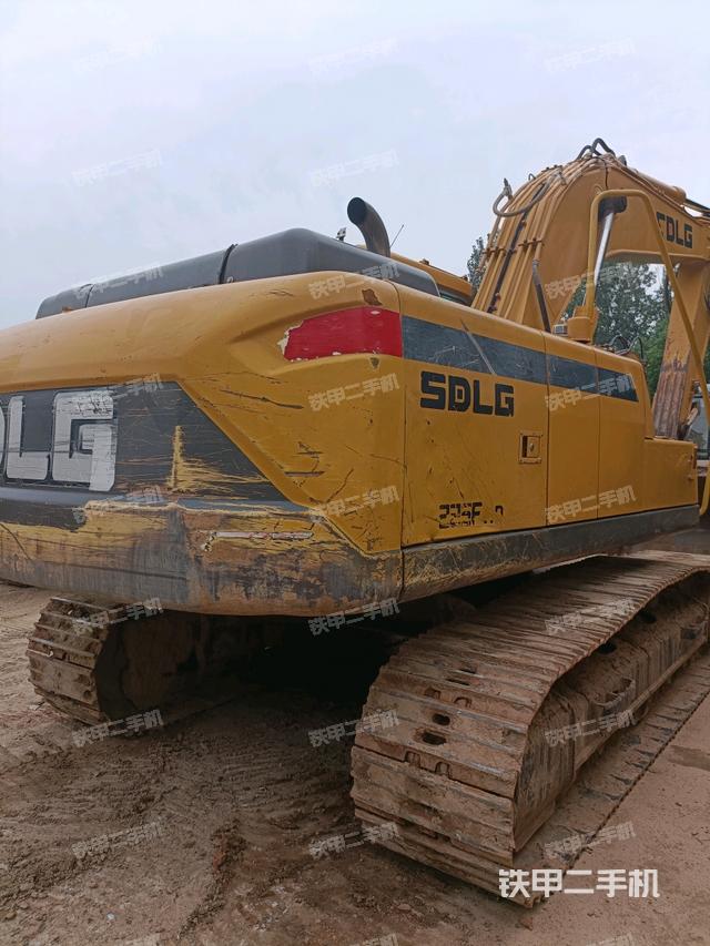 整机右后45°（整机外观）