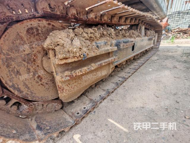 单侧履带整体（整机外观）