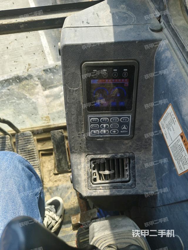 显示屏 （驾驶室部分）