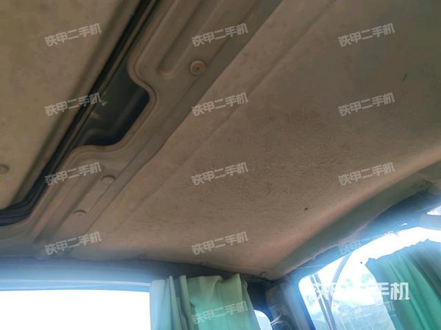 左后方玻璃角标（驾驶室部分）