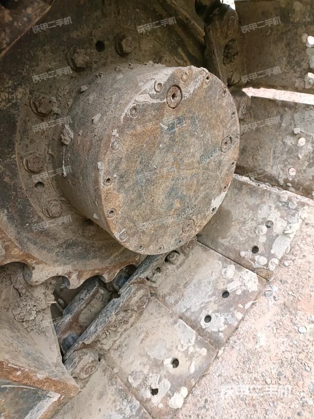 左驱动轮（行走机构）