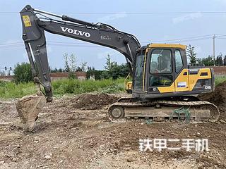 沃尔沃EC140DL挖掘机实拍图片