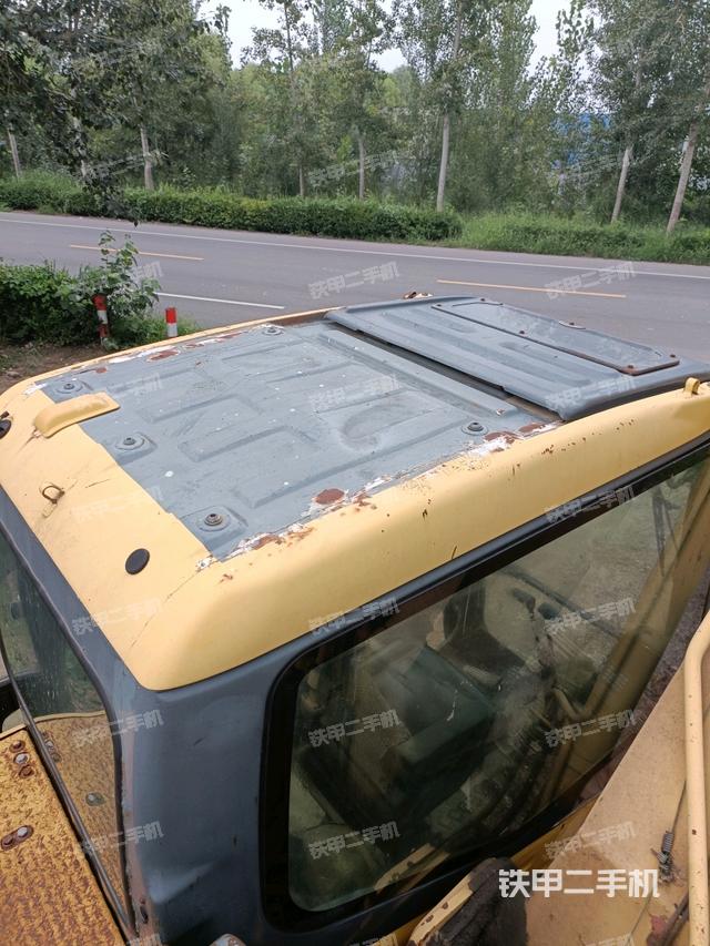 驾驶室顶部俯视（上车部件）