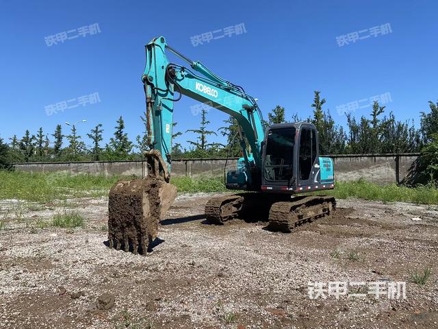 神鋼SK140LC-8挖掘機