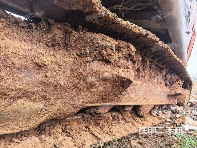 左側(cè)行走馬達(dá)蓋板（行走機(jī)構(gòu)）