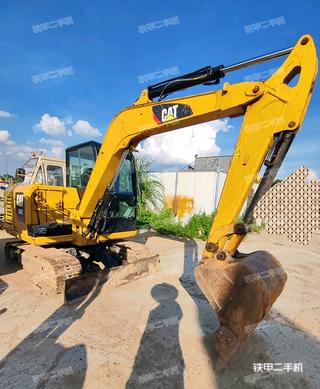 卡特彼勒306E2小型液压挖掘机实拍图片