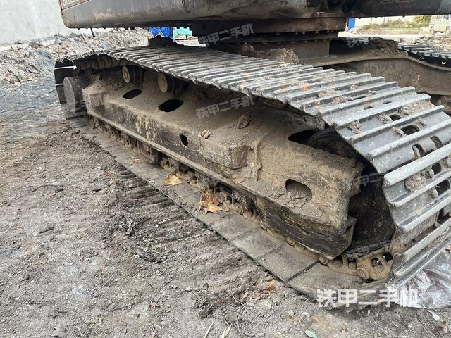 單側(cè)履帶整體（整機(jī)外觀）