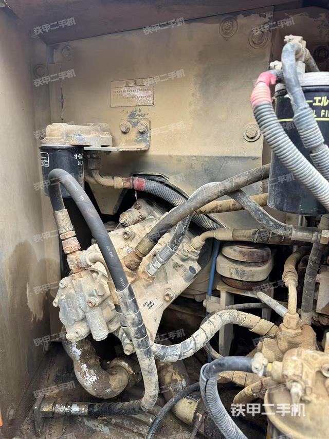 電瓶（大件艙室）