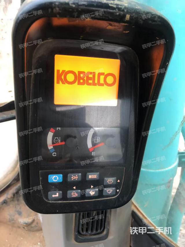 發(fā)動機整體俯視（整機外觀）