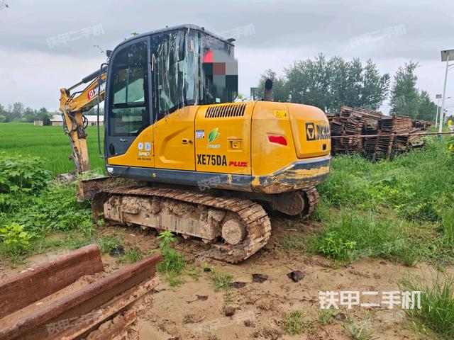 徐工XE75DA挖掘機