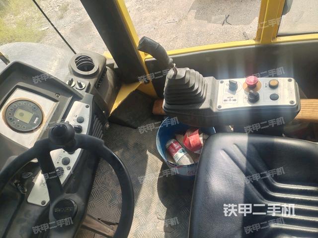 小时表（压路机驾驶室）