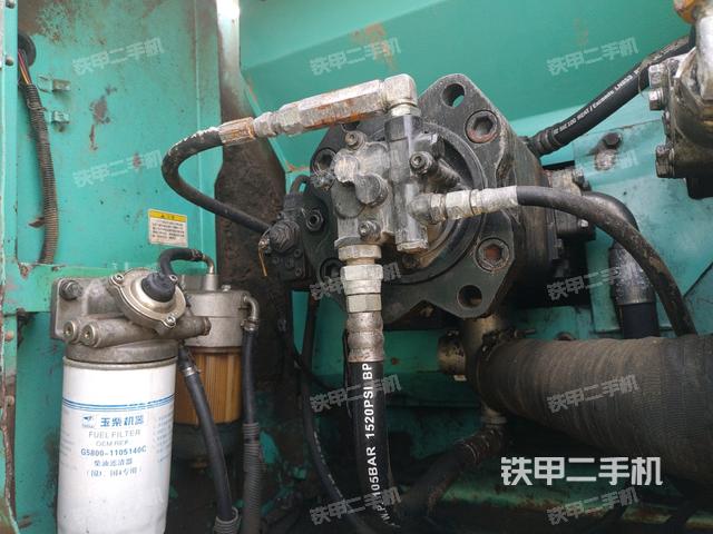 液压泵斜45 左（大件舱室）