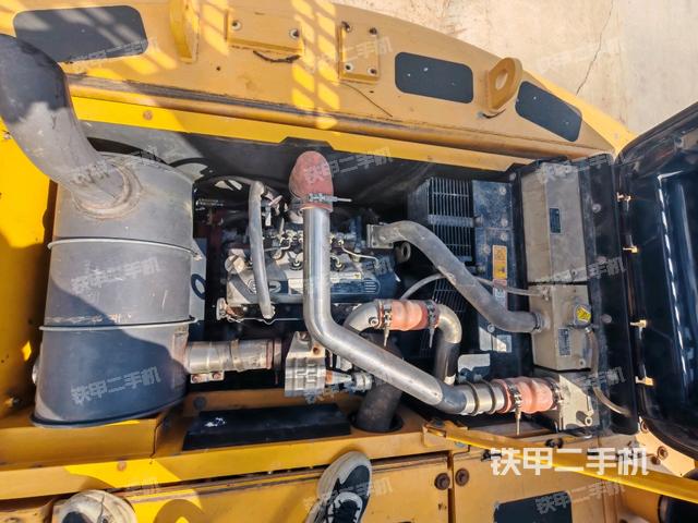 發(fā)動(dòng)機(jī)整體俯視（整機(jī)外觀）